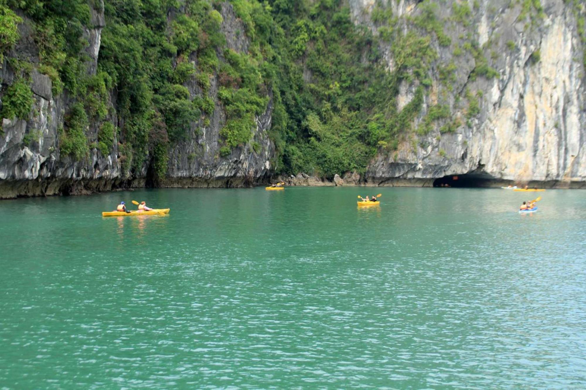 Halong Arcadia Cruise Hotel Ha Long Exterior foto